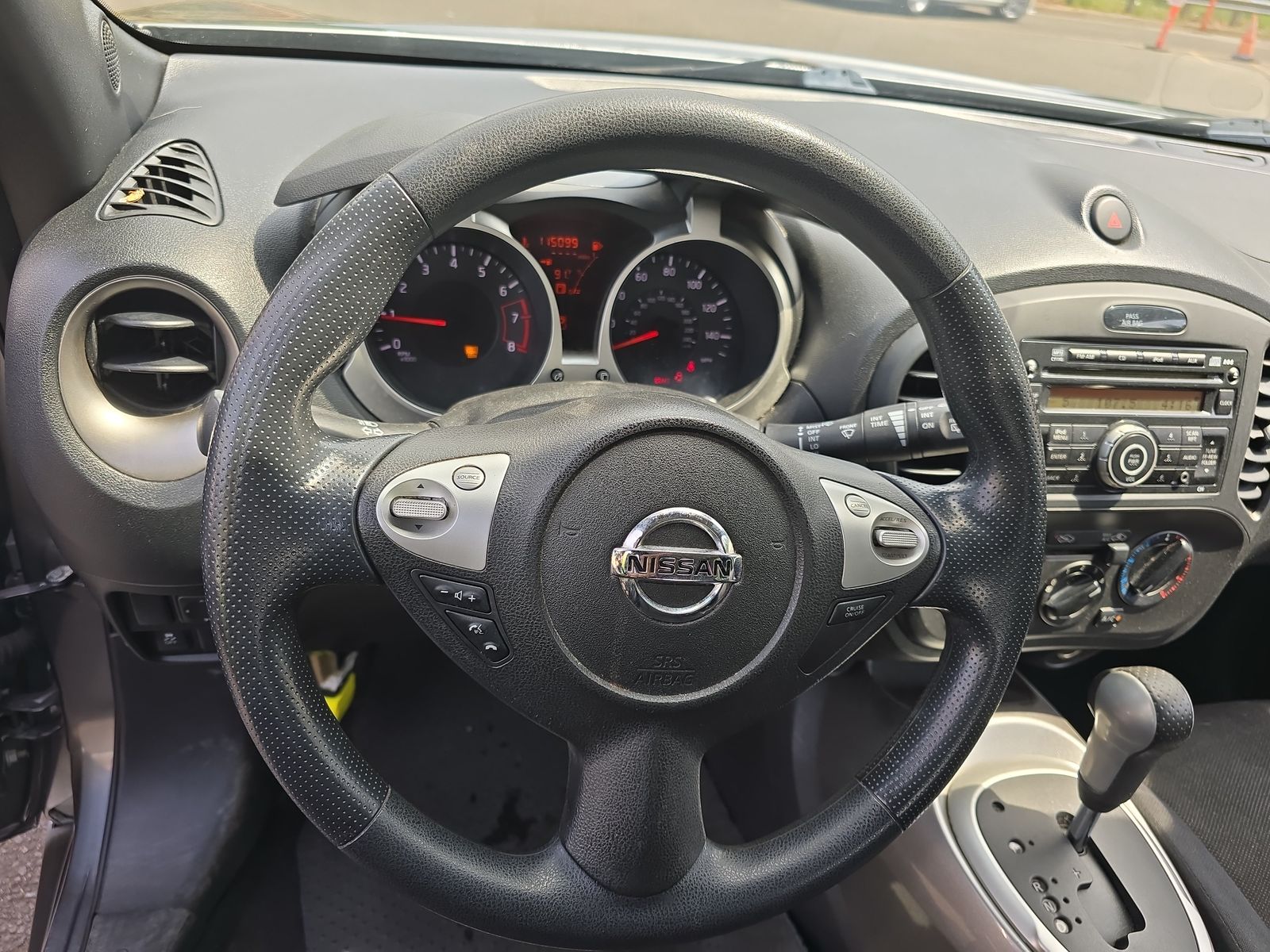 2013 Nissan JUKE S FWD