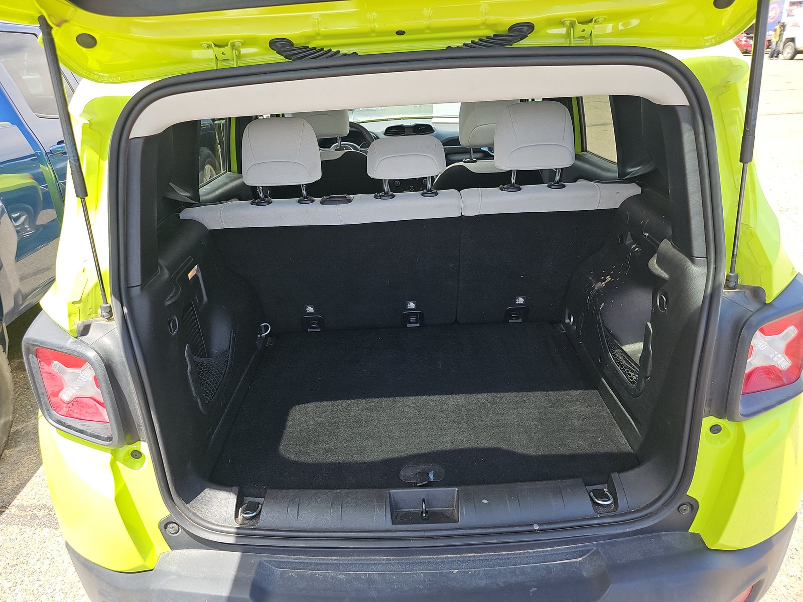 2018 Jeep Renegade Latitude FWD