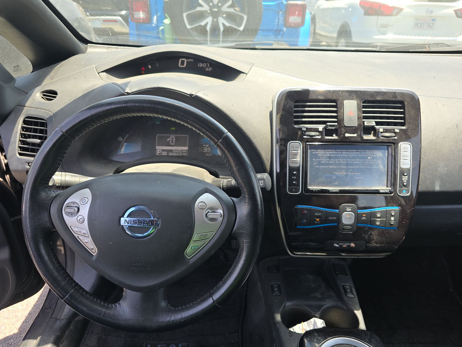 2013 Nissan LEAF SL FWD