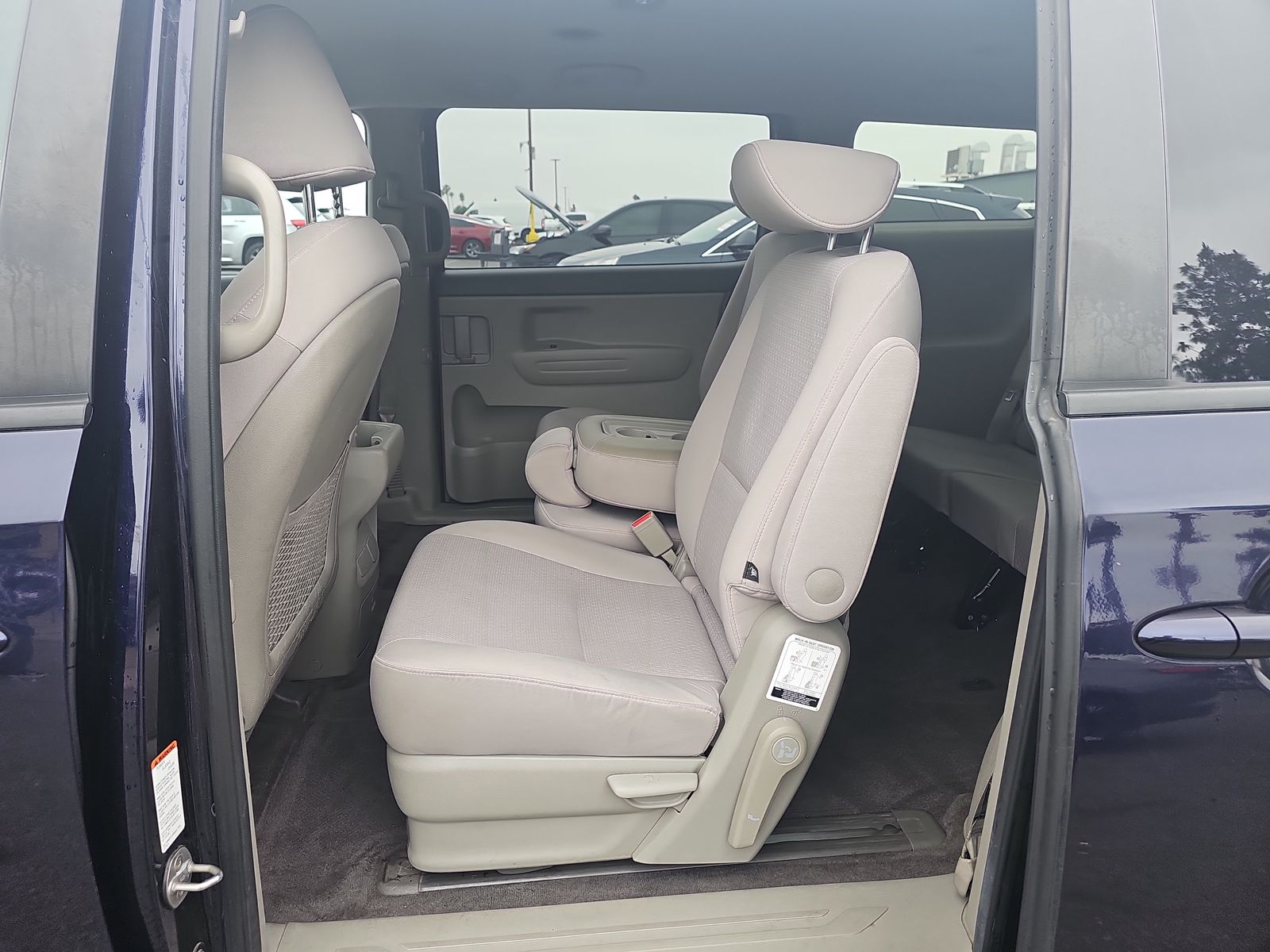 2018 Kia Sedona LX FWD