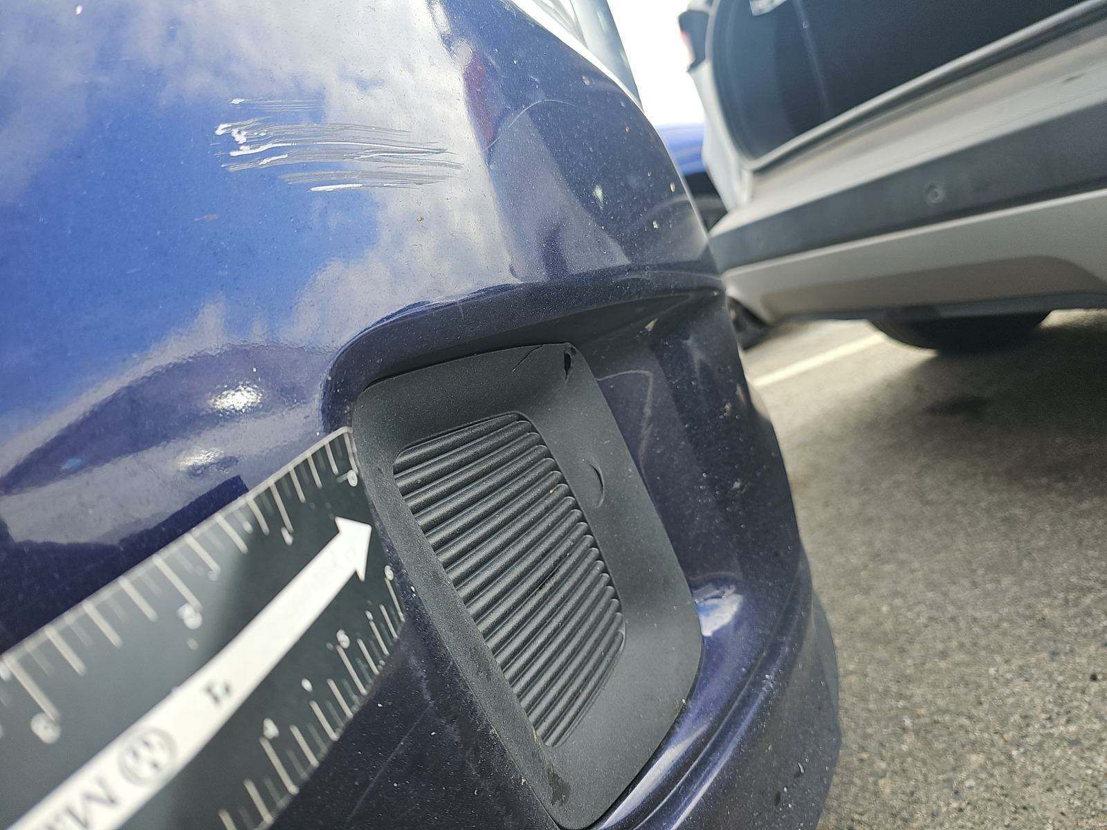 2018 Kia Sedona LX FWD