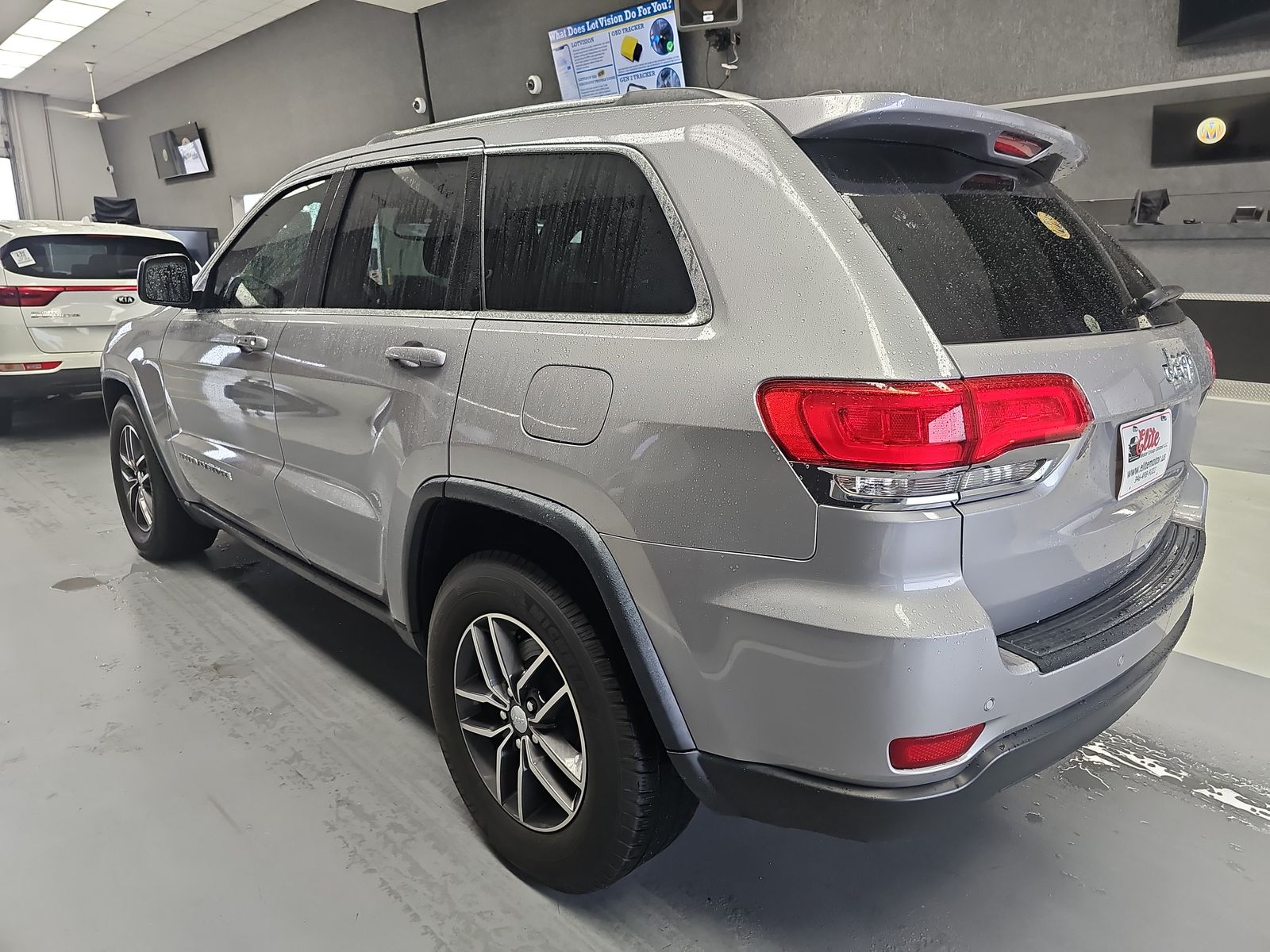 2018 Jeep Grand Cherokee Laredo E Edition RWD