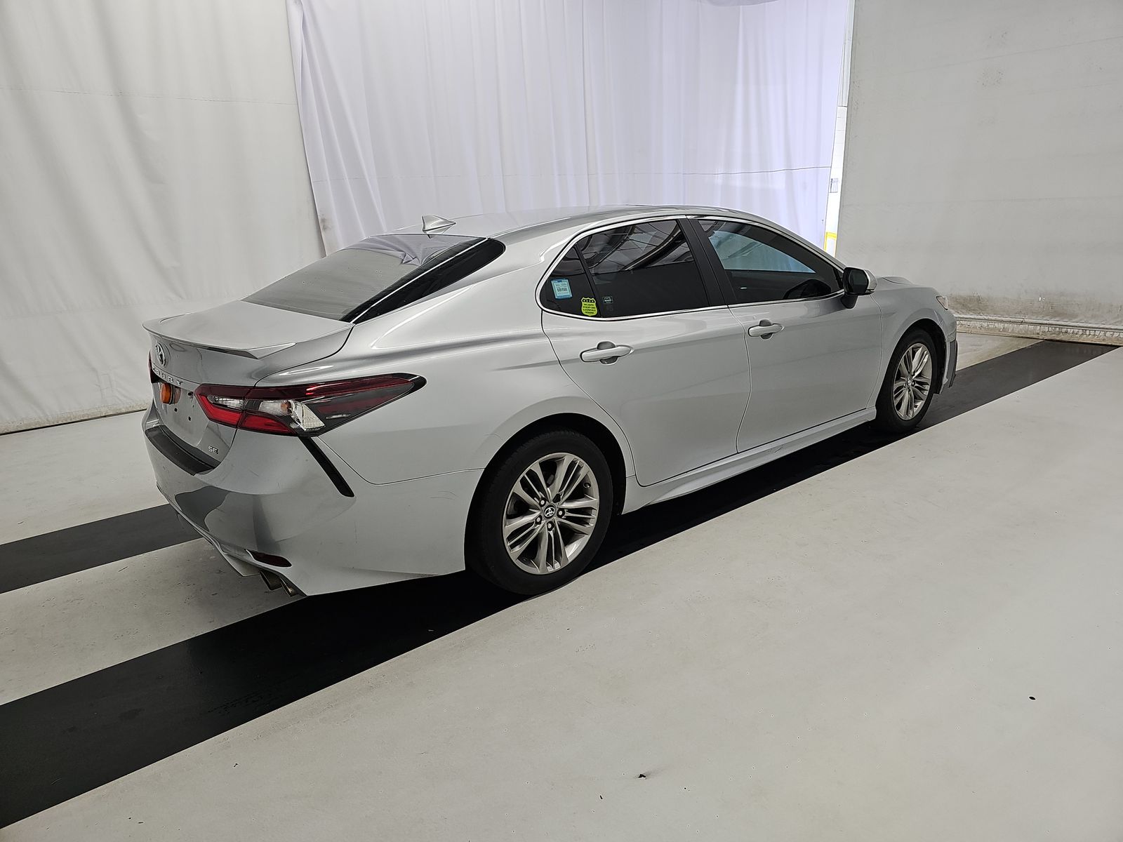 2021 Toyota Camry SE FWD