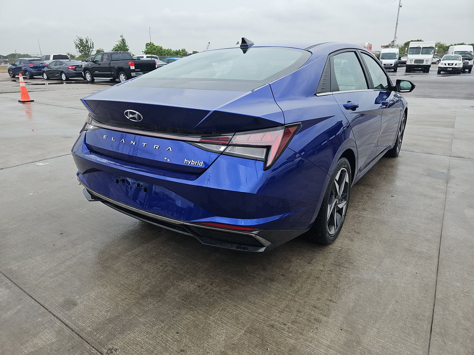 2022 Hyundai Elantra Hybrid Limited FWD