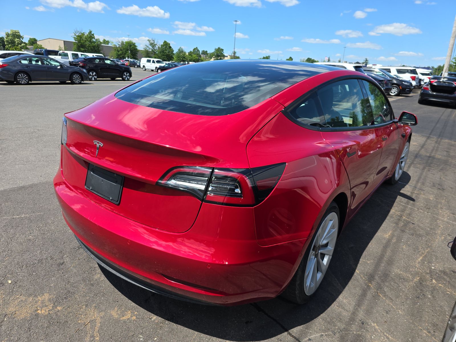 2022 Tesla Model 3 Standard Range RWD