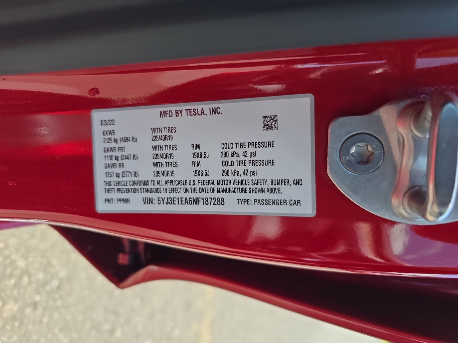 2022 Tesla Model 3 Standard Range RWD