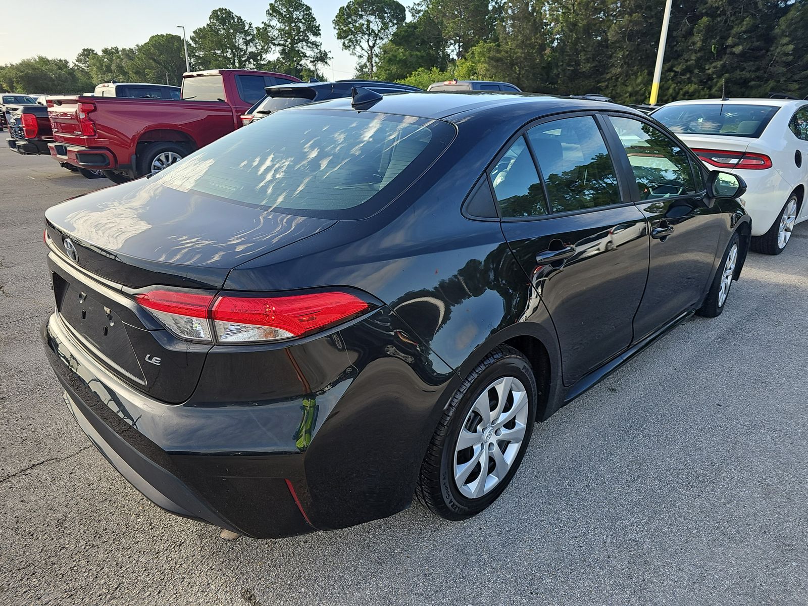 2020 Toyota Corolla LE FWD