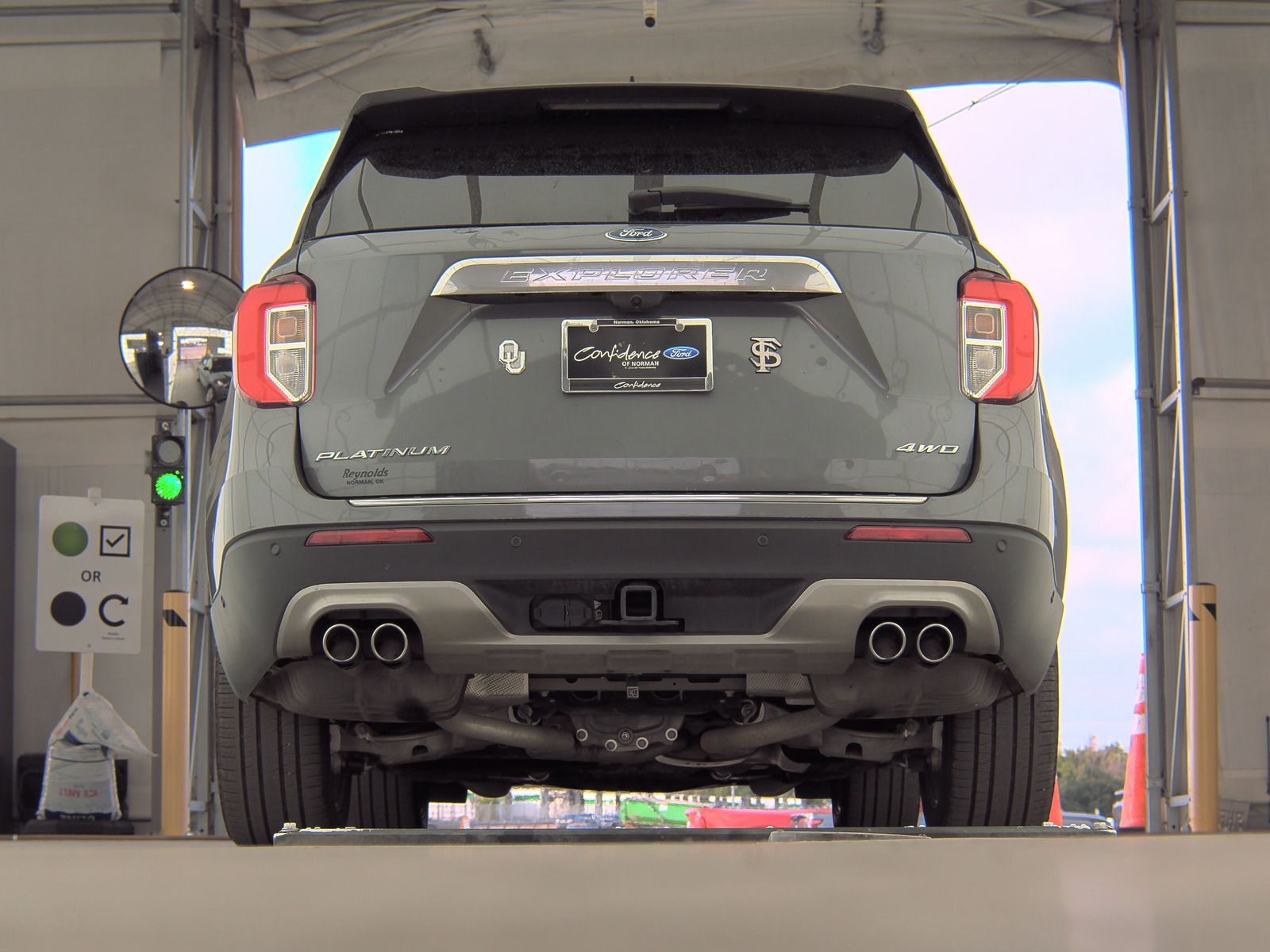 2021 Ford Explorer Platinum AWD