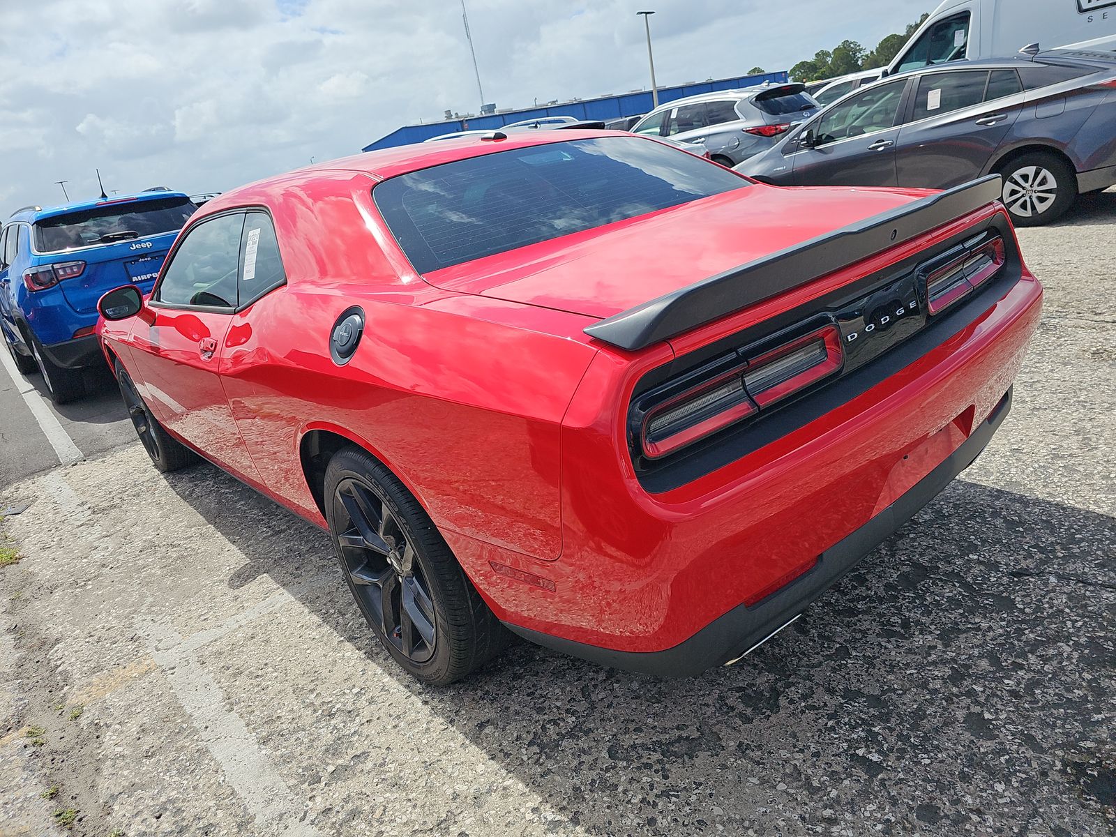 2019 Dodge Challenger SXT RWD