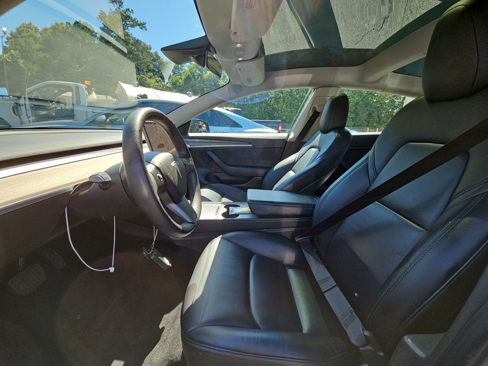 2022 Tesla Model 3 Standard Range RWD