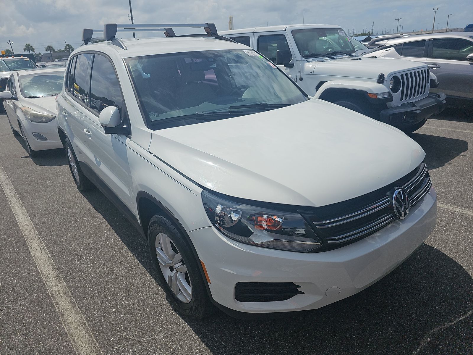 2016 Volkswagen Tiguan 2.0T S FWD