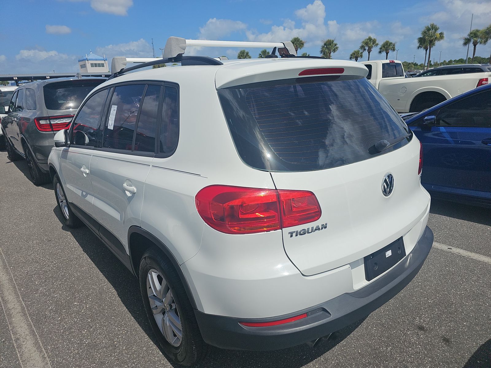2016 Volkswagen Tiguan 2.0T S FWD