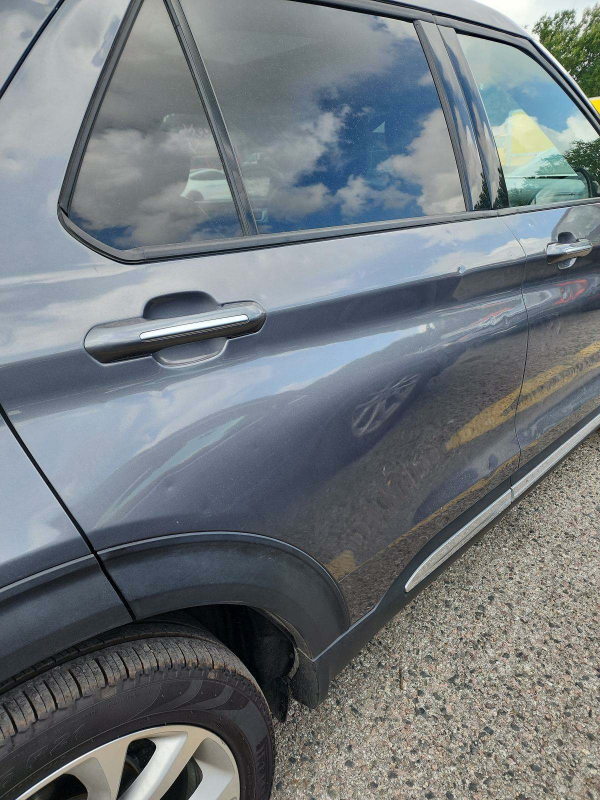 2021 Ford Explorer Platinum AWD