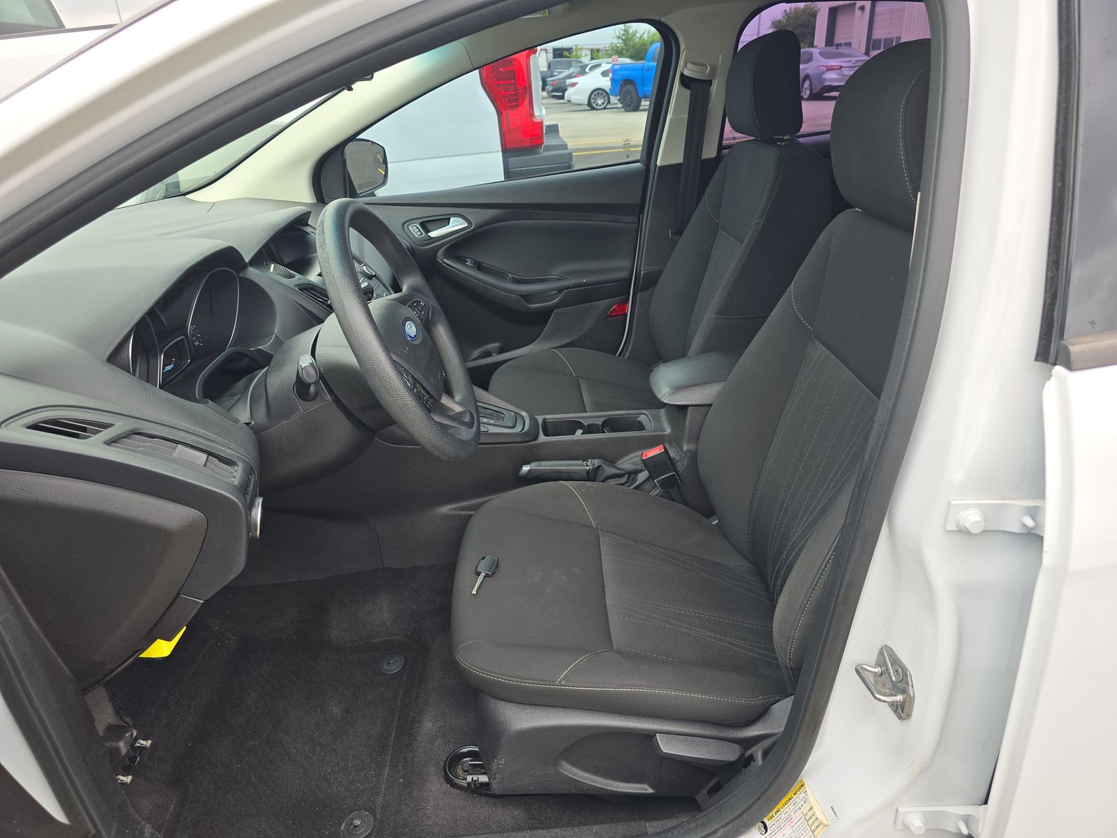 2017 Ford Focus SE FWD