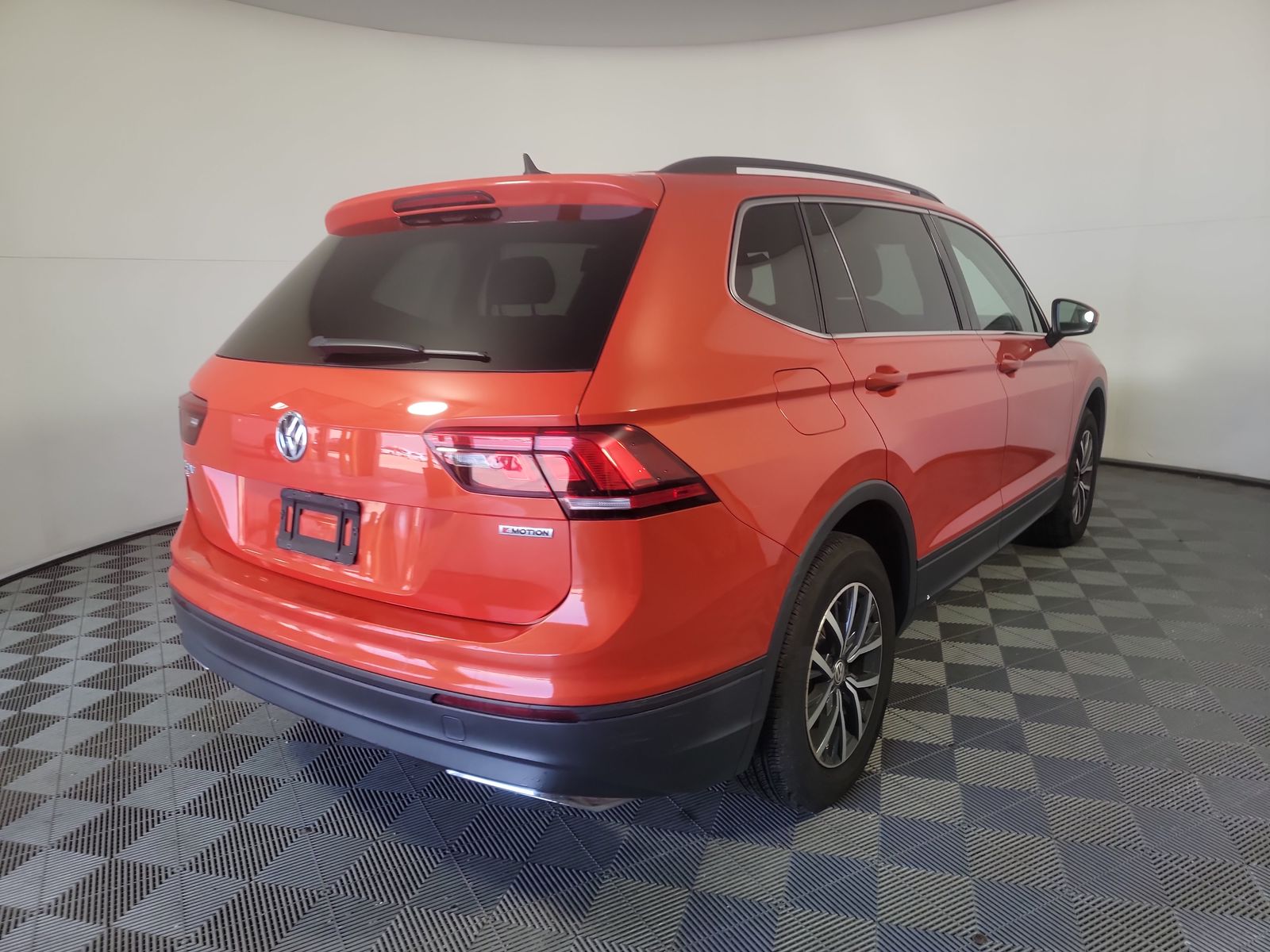 2019 Volkswagen Tiguan 2.0T SE AWD