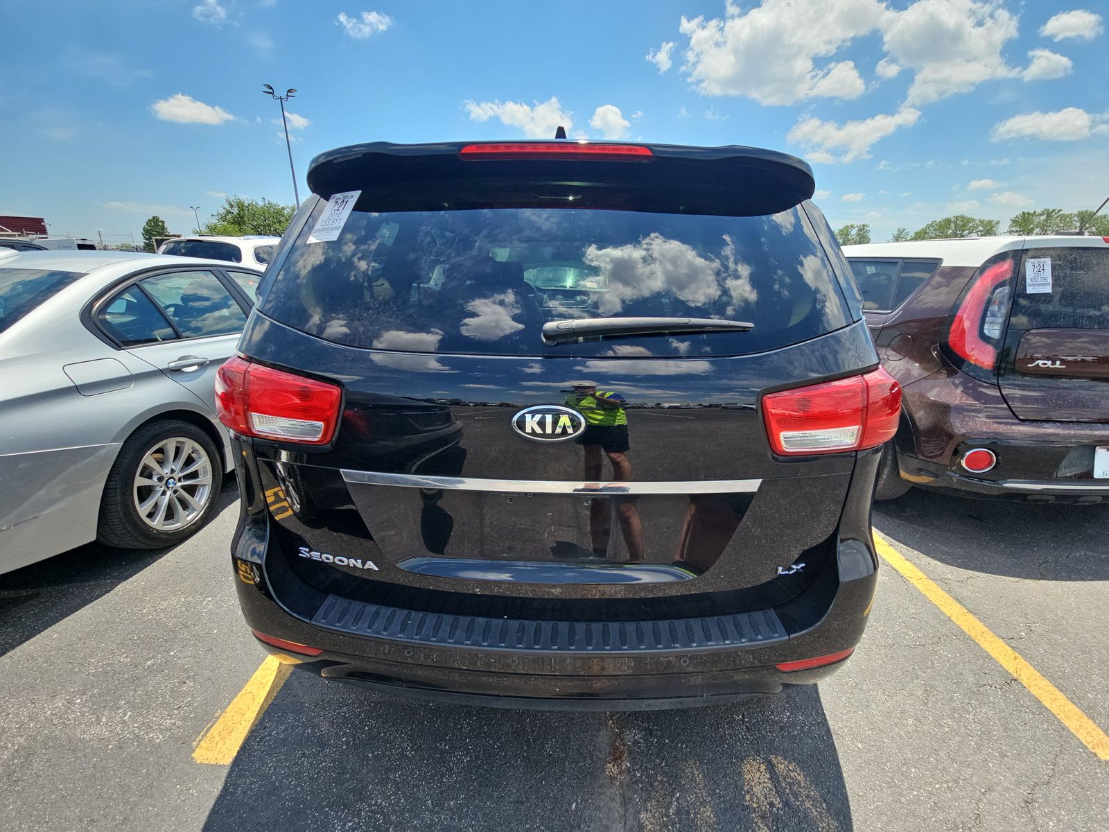2016 Kia Sedona LX FWD
