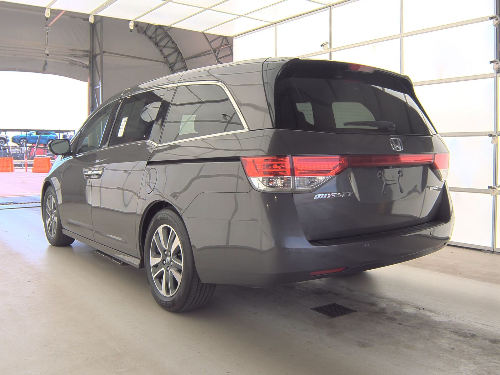 2015 Honda Odyssey Touring FWD