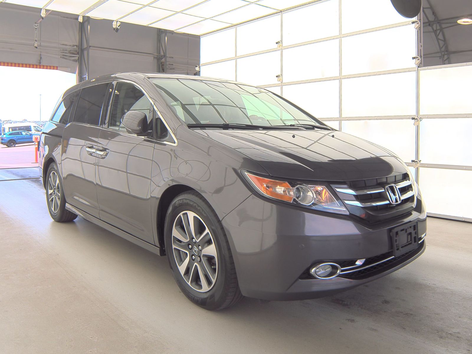 2015 Honda Odyssey Touring FWD