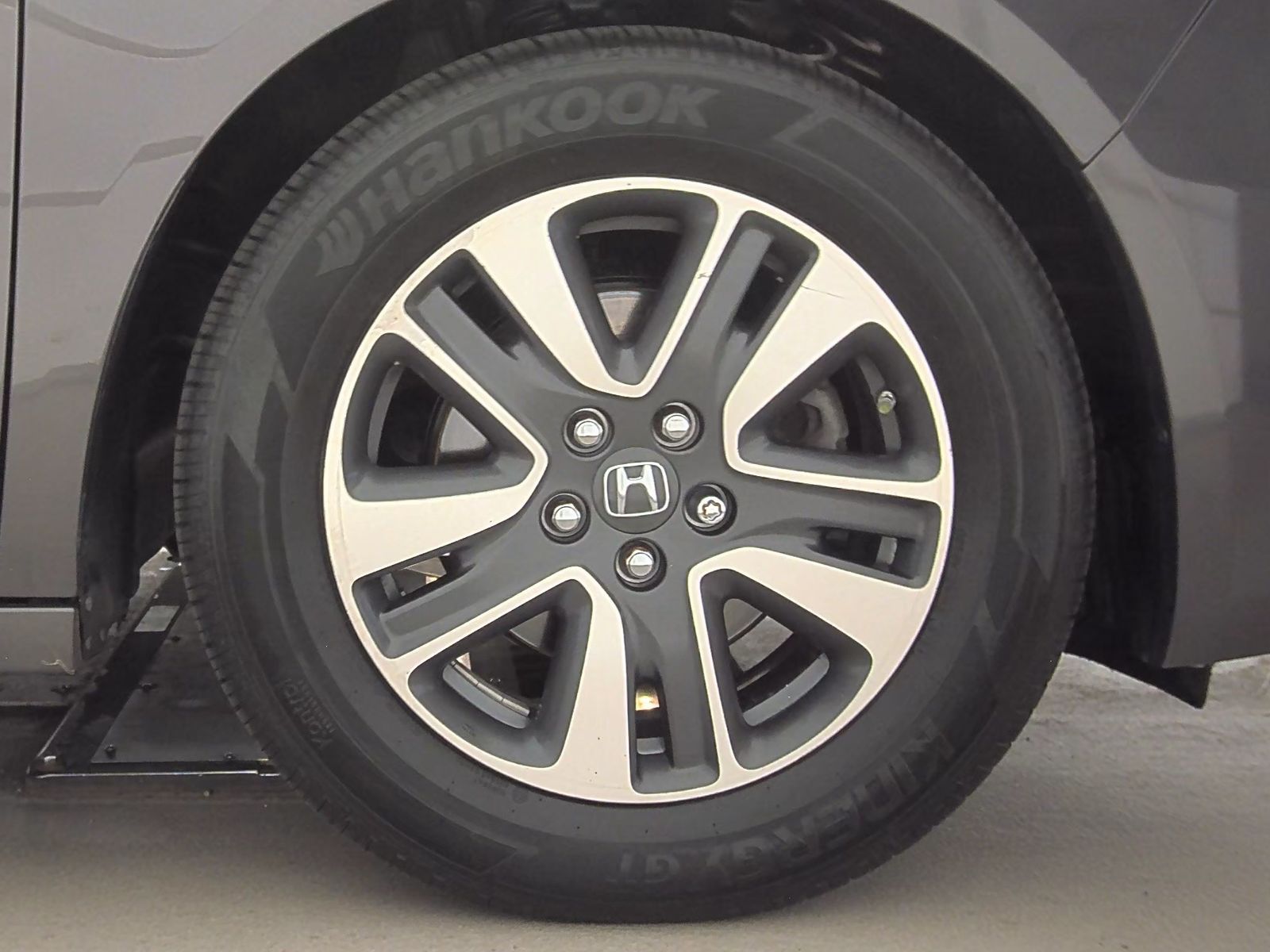 2015 Honda Odyssey Touring FWD