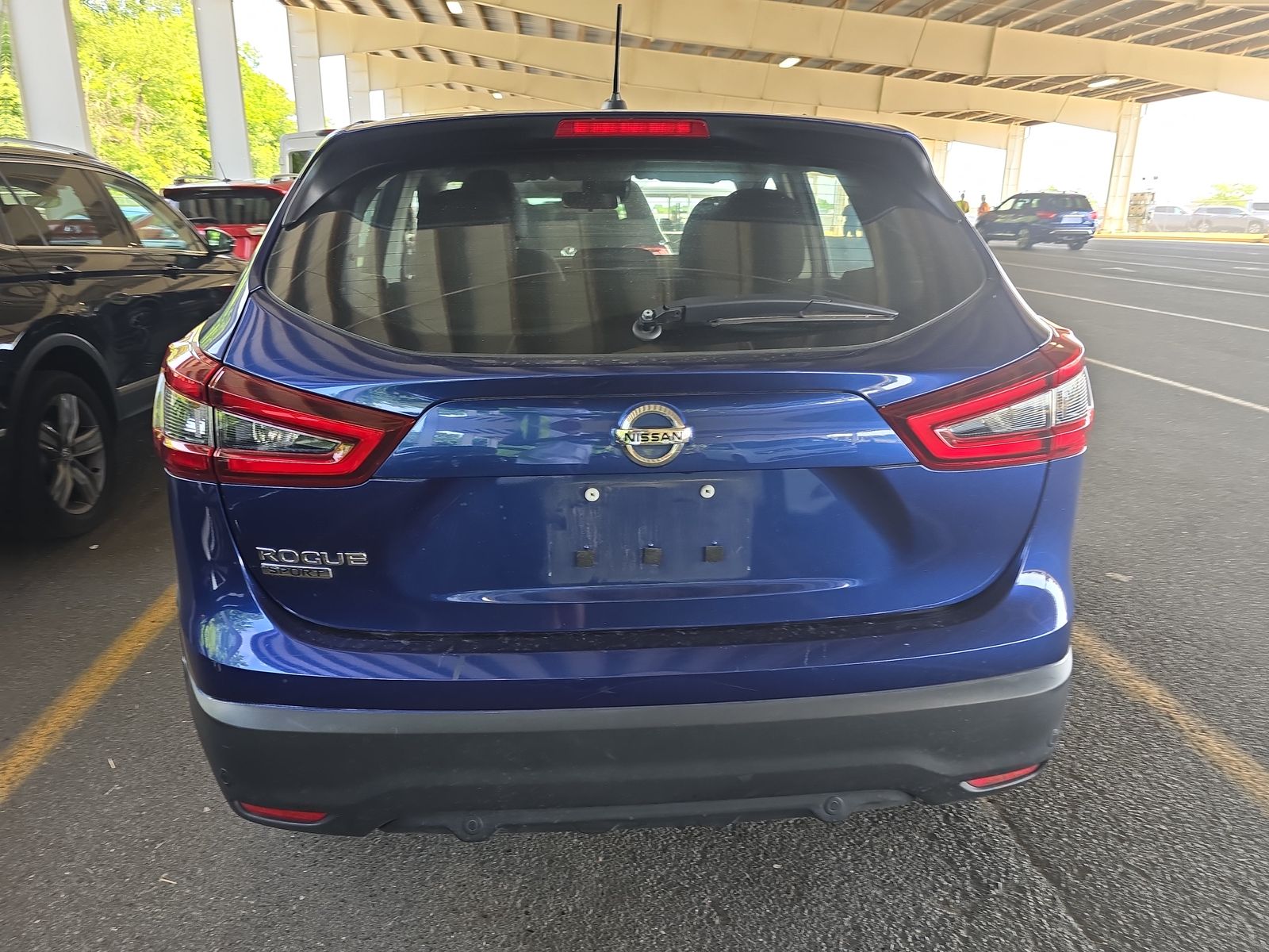 2020 Nissan Rogue Sport S FWD