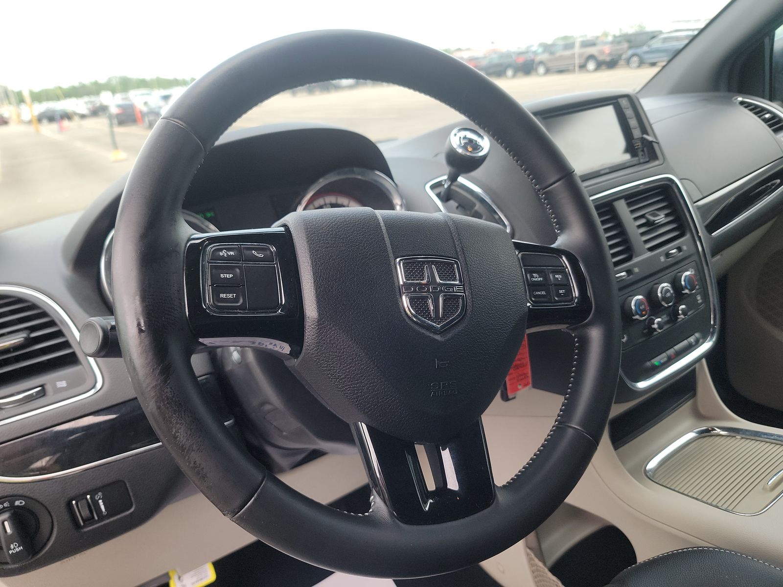 2017 Dodge Grand Caravan SXT FWD