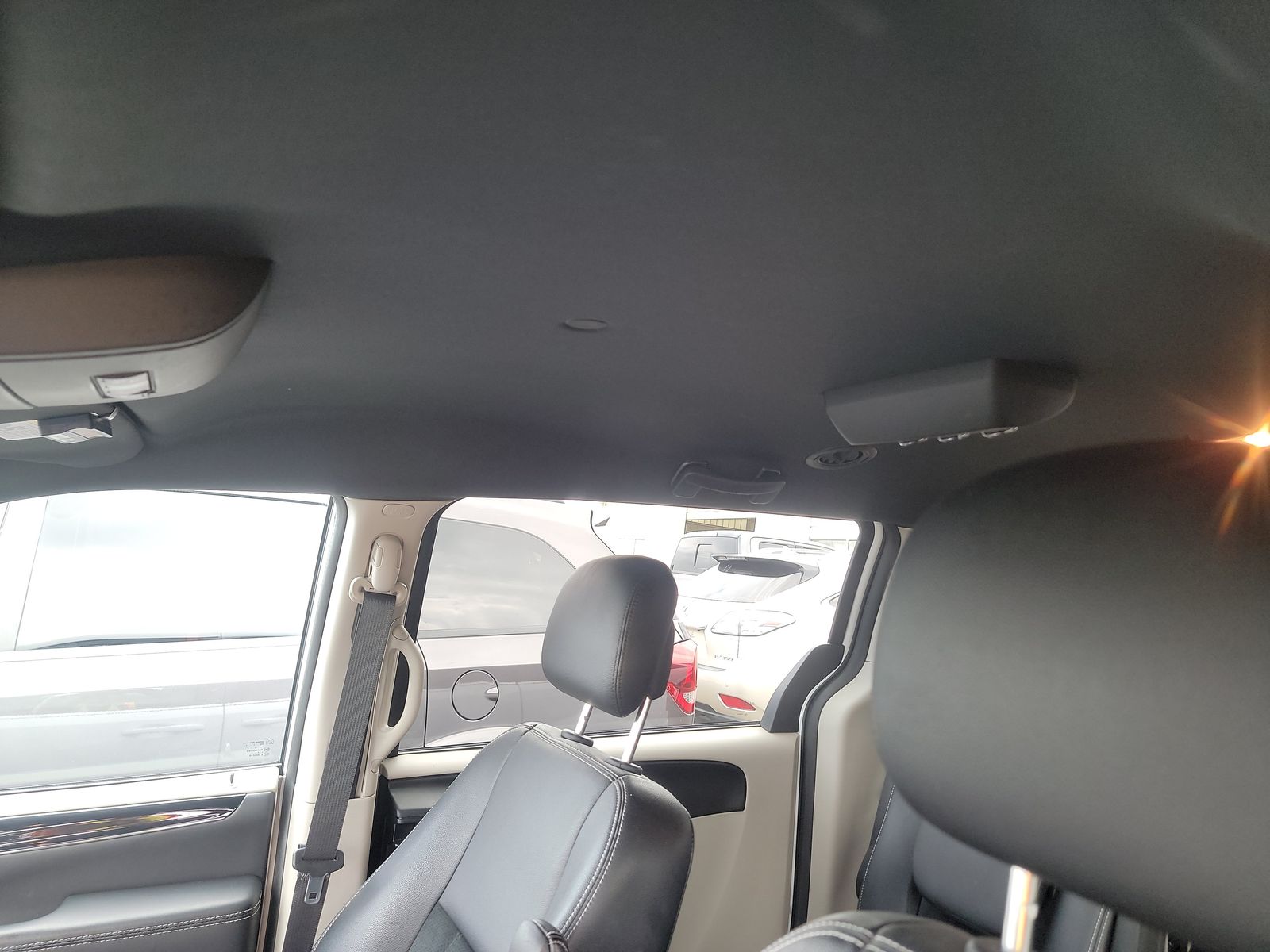 2017 Dodge Grand Caravan SXT FWD