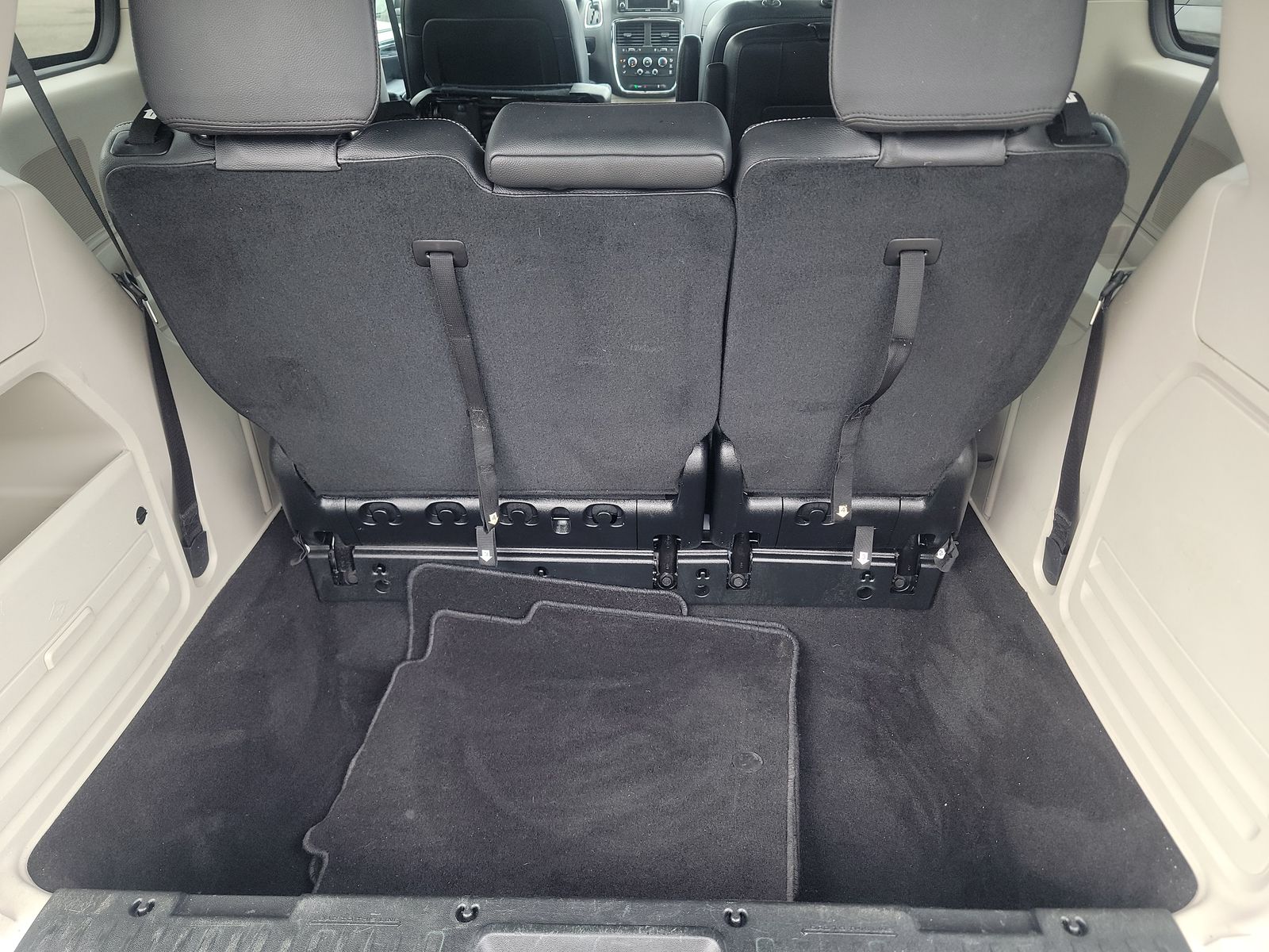 2017 Dodge Grand Caravan SXT FWD