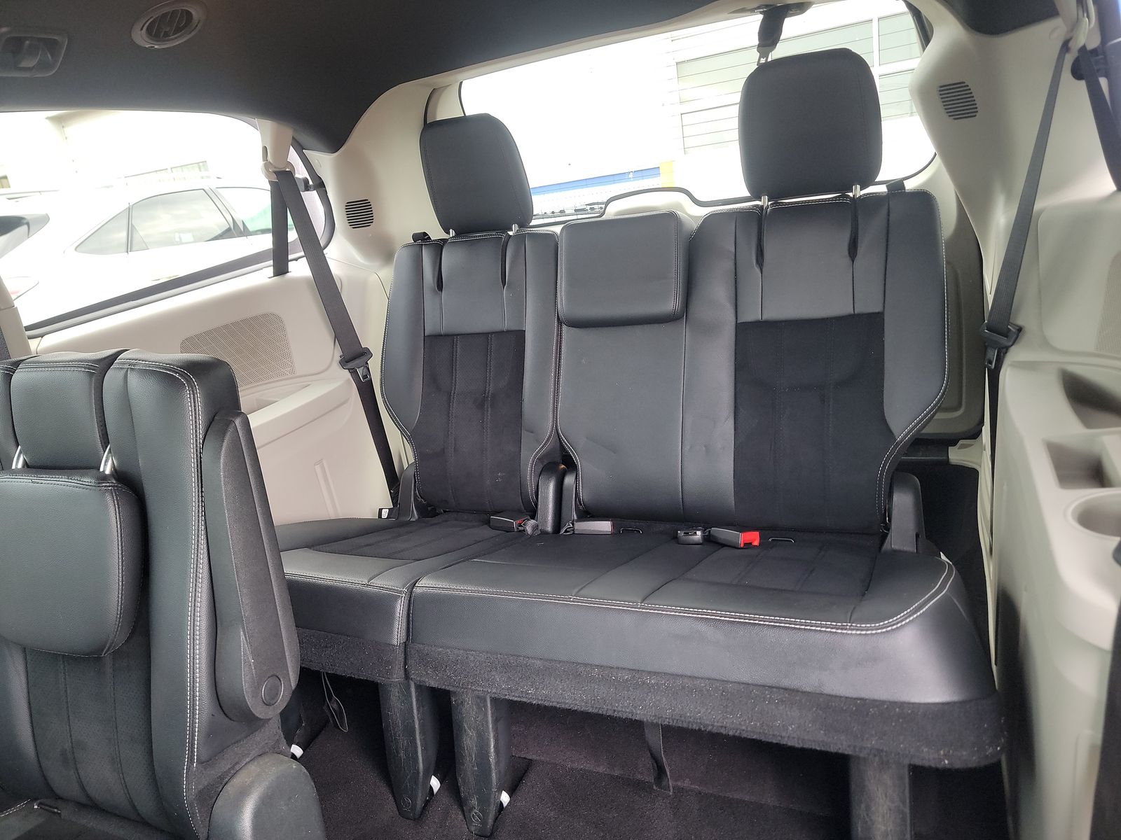 2017 Dodge Grand Caravan SXT FWD