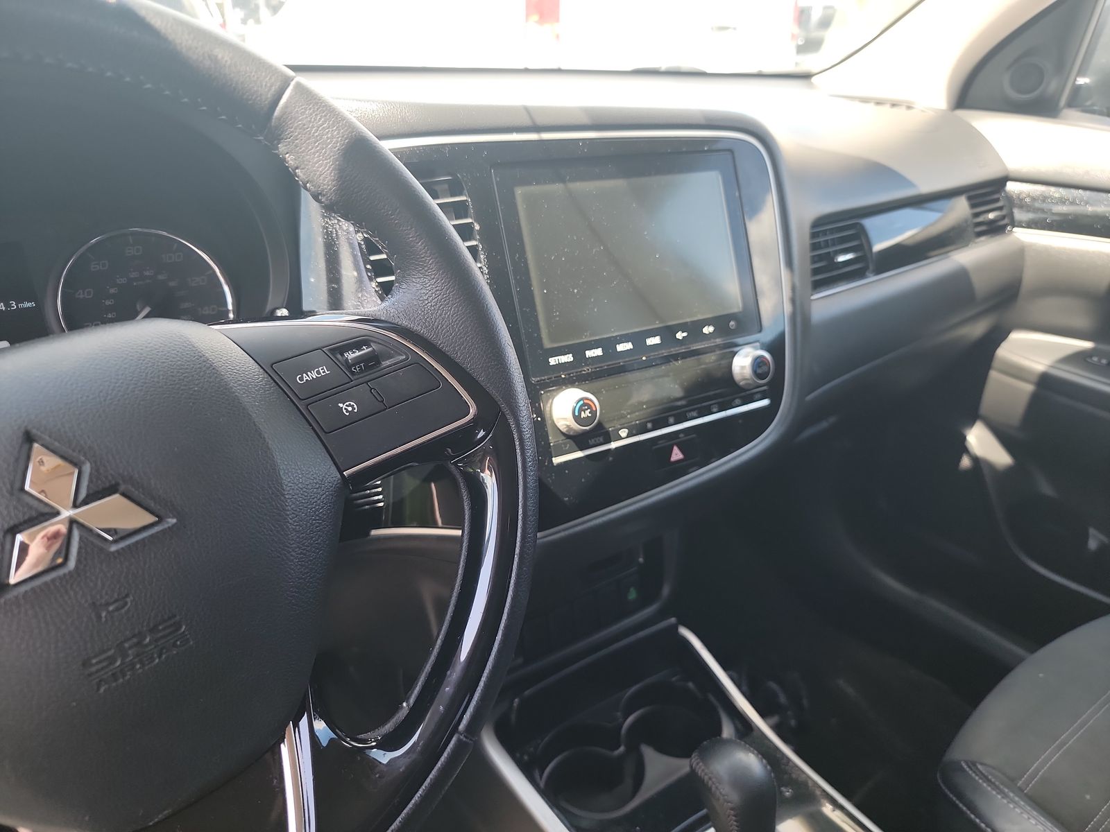 2020 Mitsubishi Outlander SE FWD