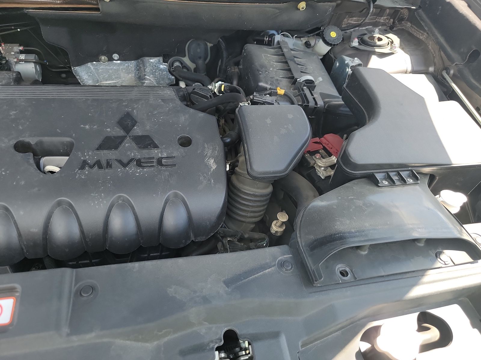 2020 Mitsubishi Outlander SE FWD