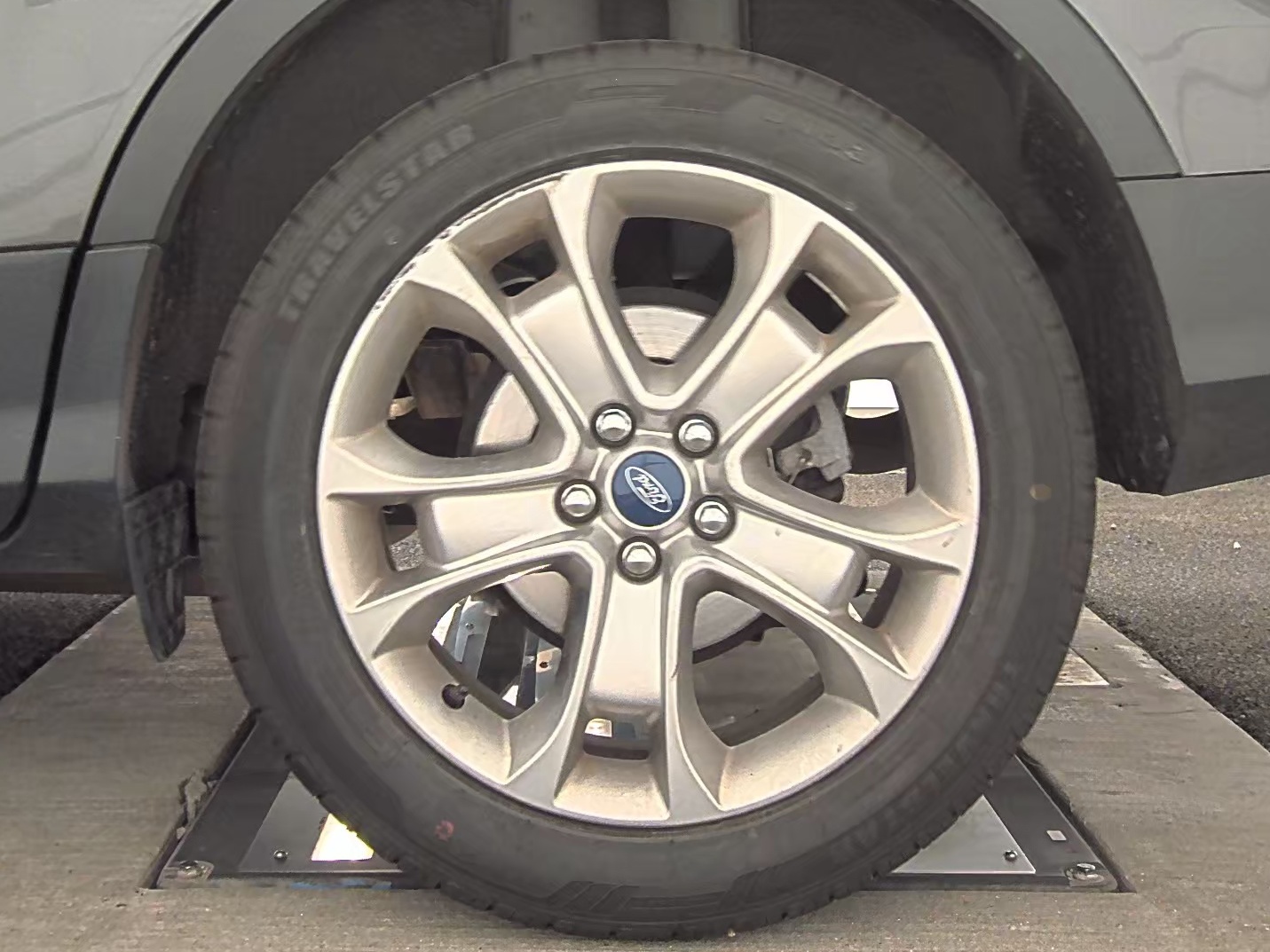 2015 Ford Escape Titanium FWD