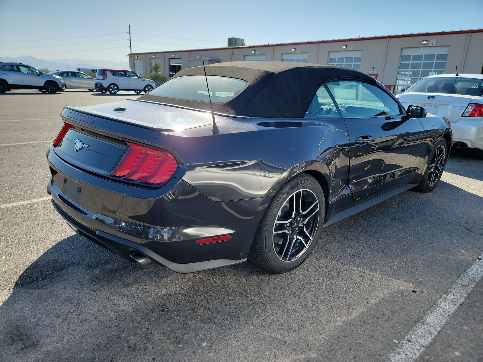 2022 Ford Mustang EcoBoost Premium RWD