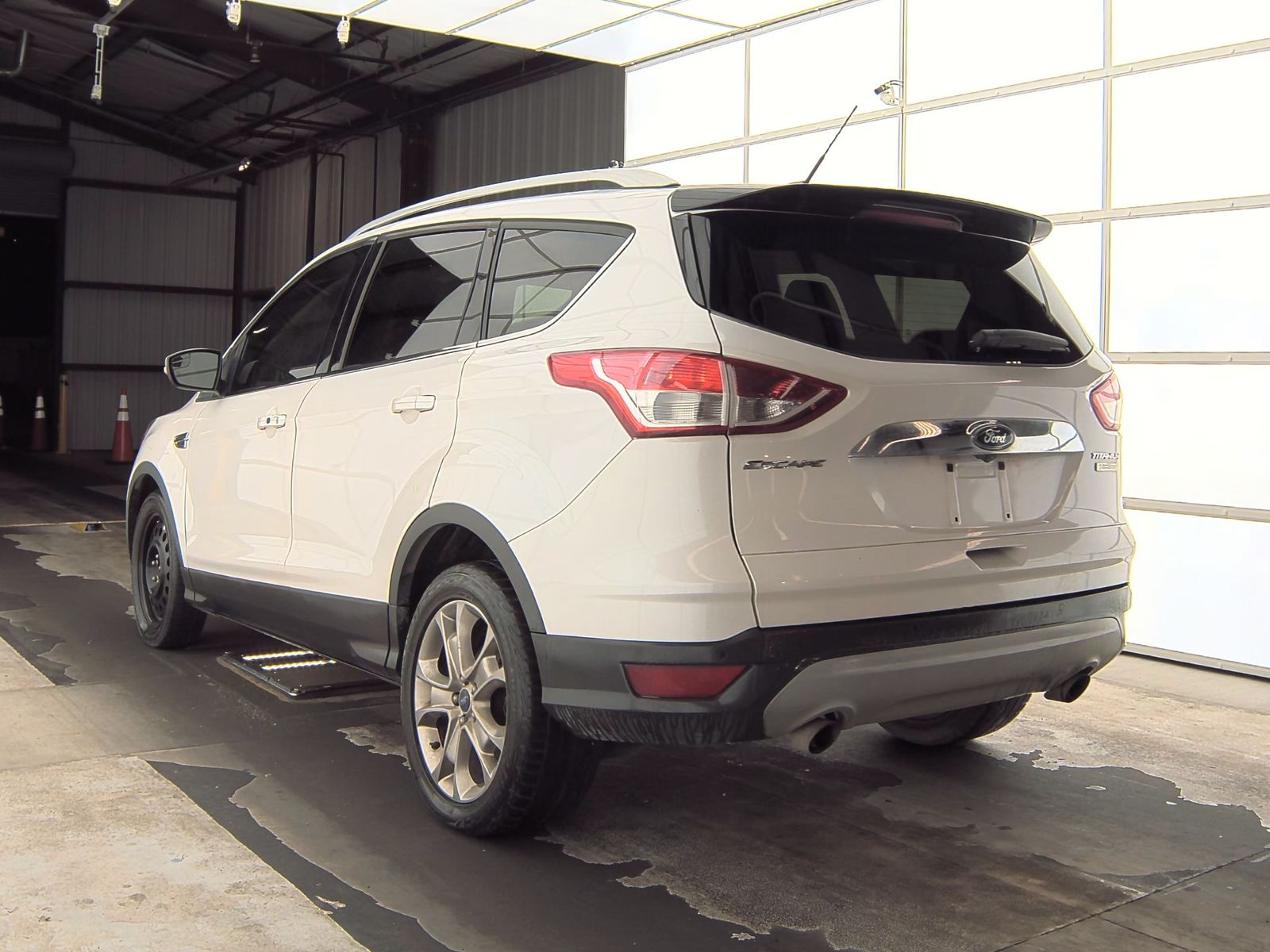 2015 Ford Escape Titanium FWD