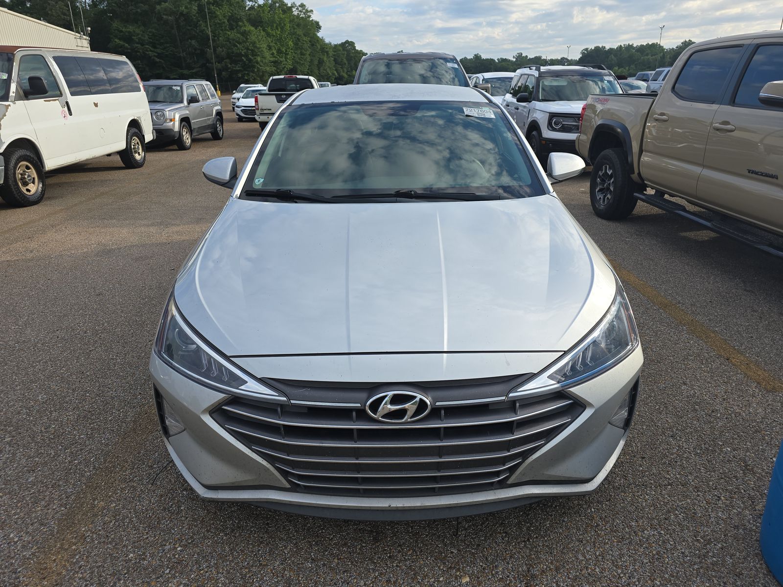 2019 Hyundai Elantra SE FWD