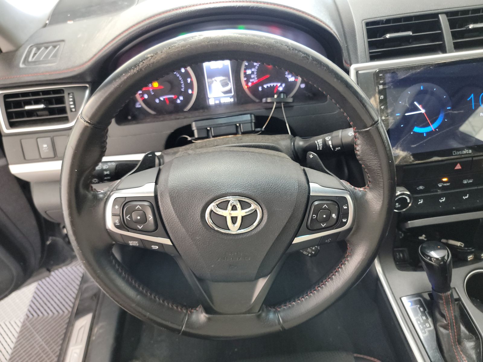 2017 Toyota Camry SE FWD