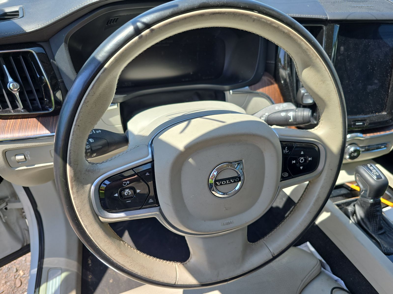 2019 Volvo XC60 T6 Inscription AWD