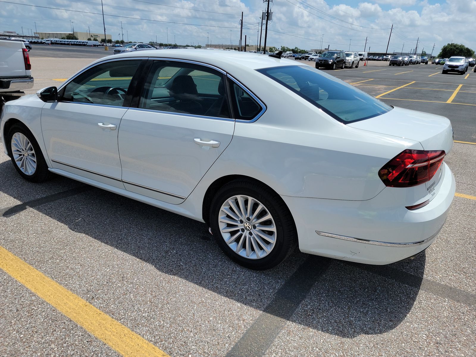 2017 Volkswagen Passat 1.8T SE FWD