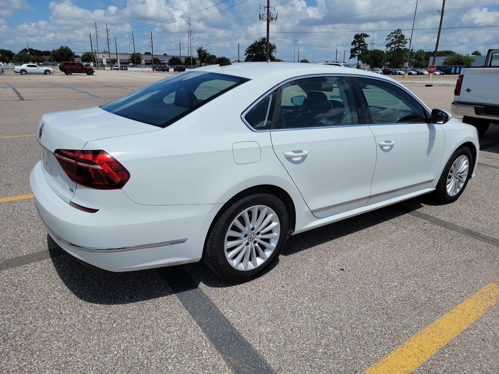 2017 Volkswagen Passat 1.8T SE FWD