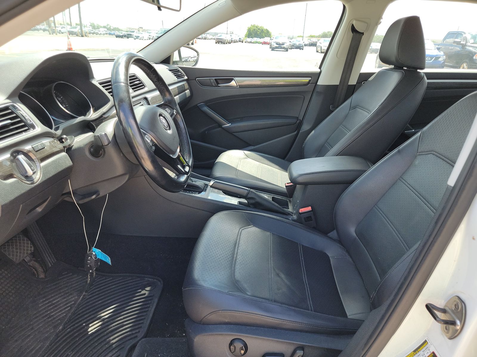 2017 Volkswagen Passat 1.8T SE FWD