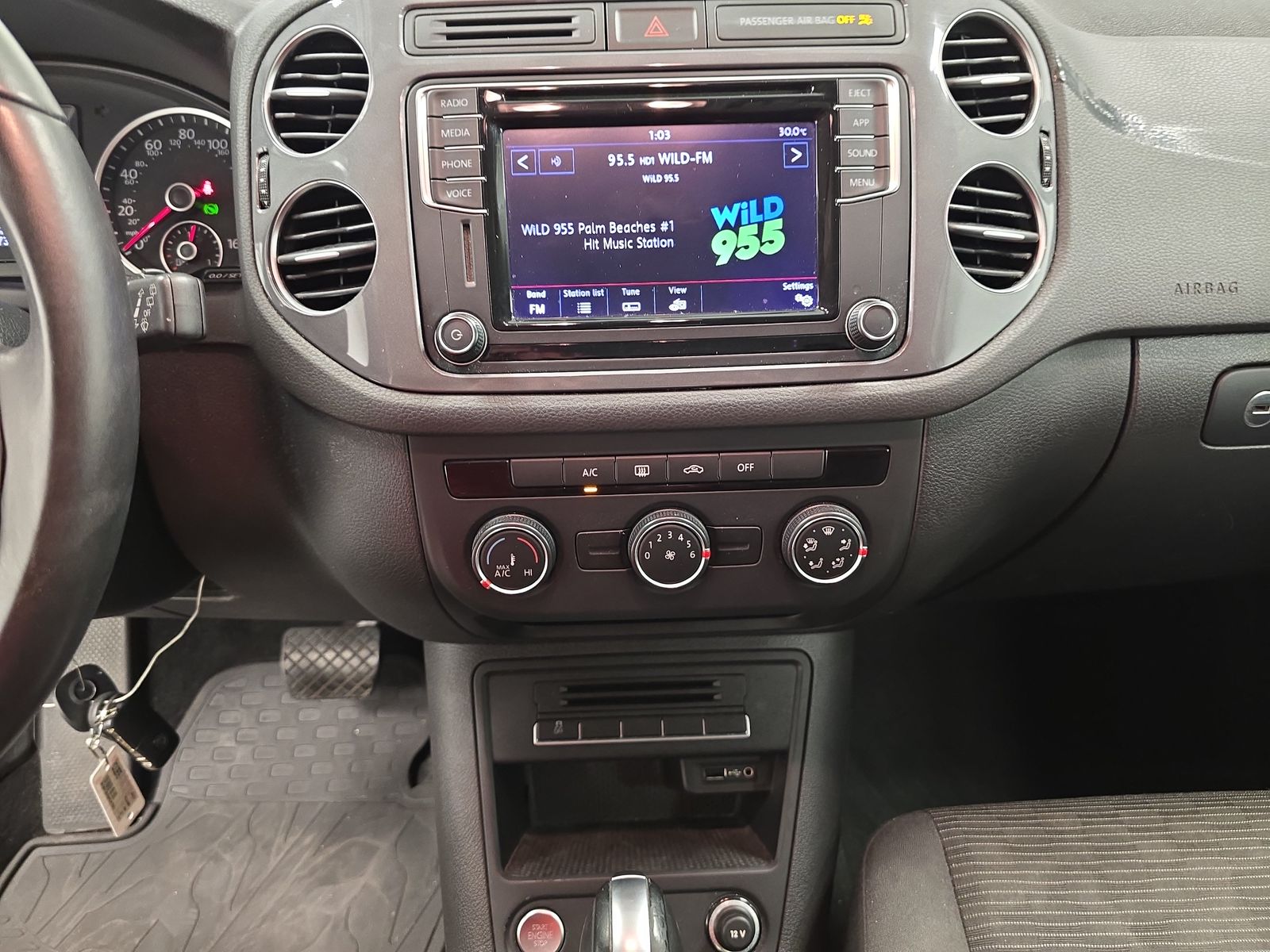 2017 Volkswagen Tiguan Limited 2.0T FWD