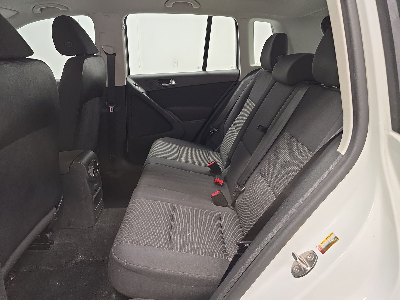 2017 Volkswagen Tiguan Limited 2.0T FWD