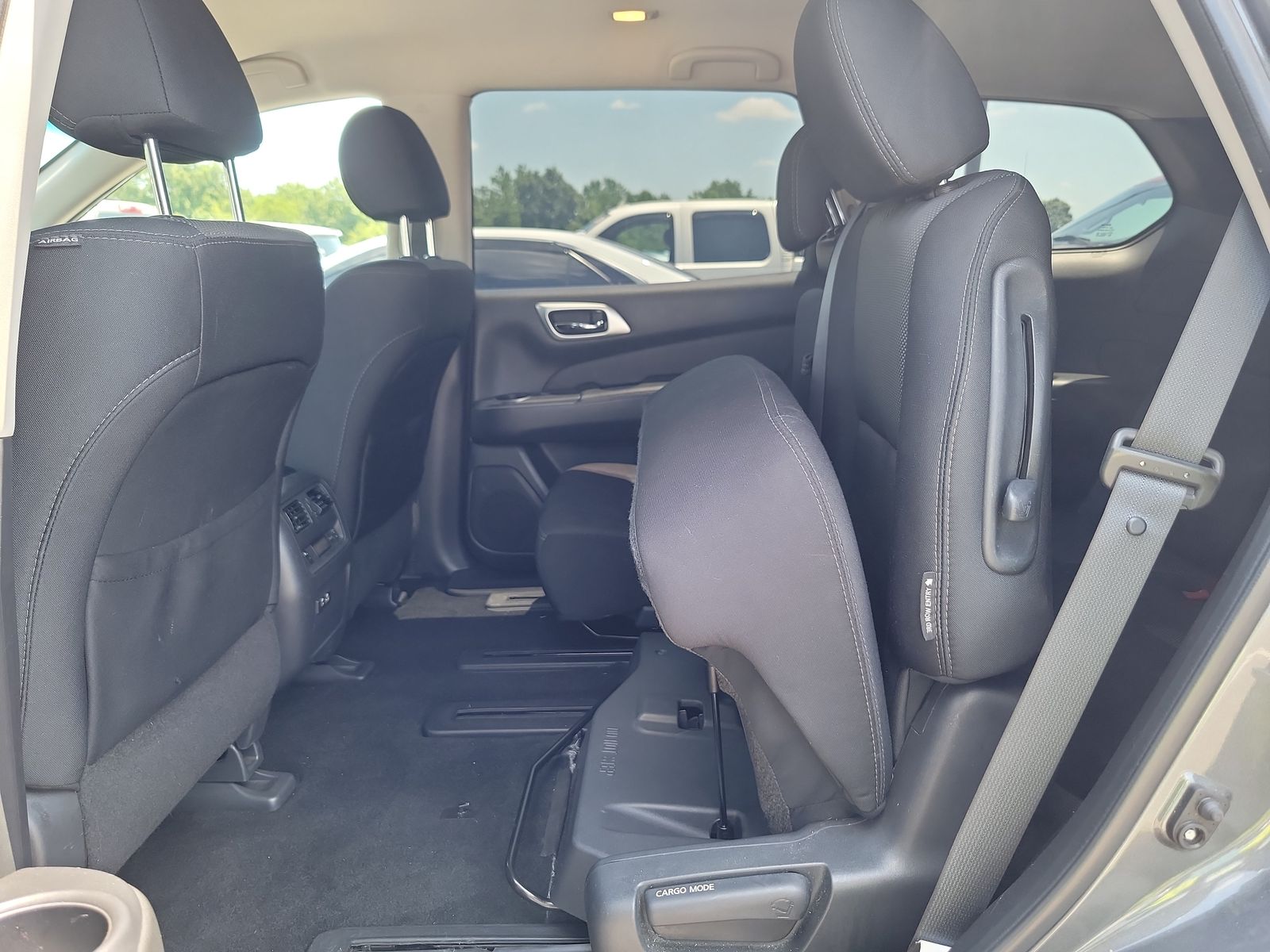 2019 Nissan Pathfinder S AWD