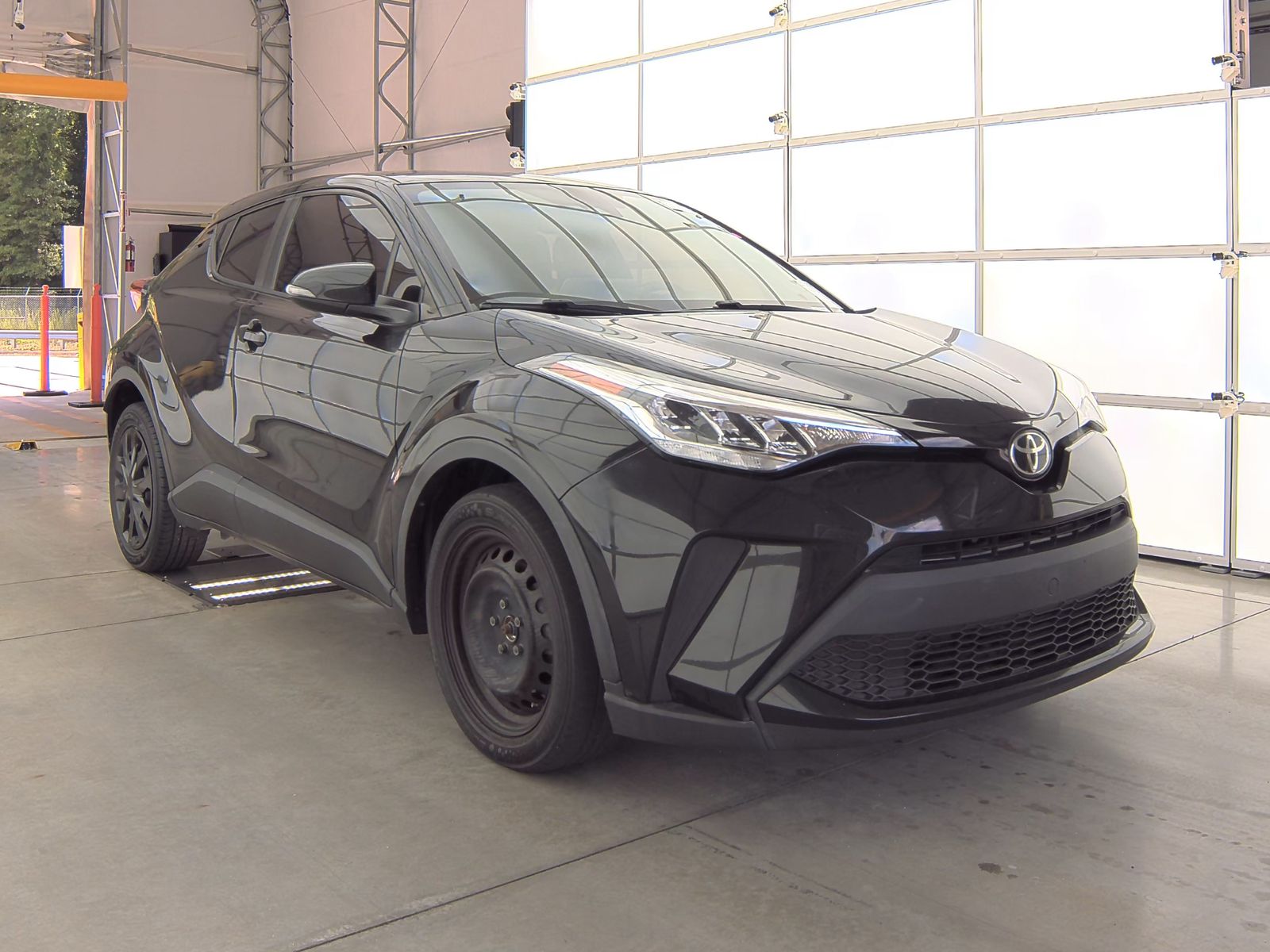 2020 Toyota C-HR LE FWD