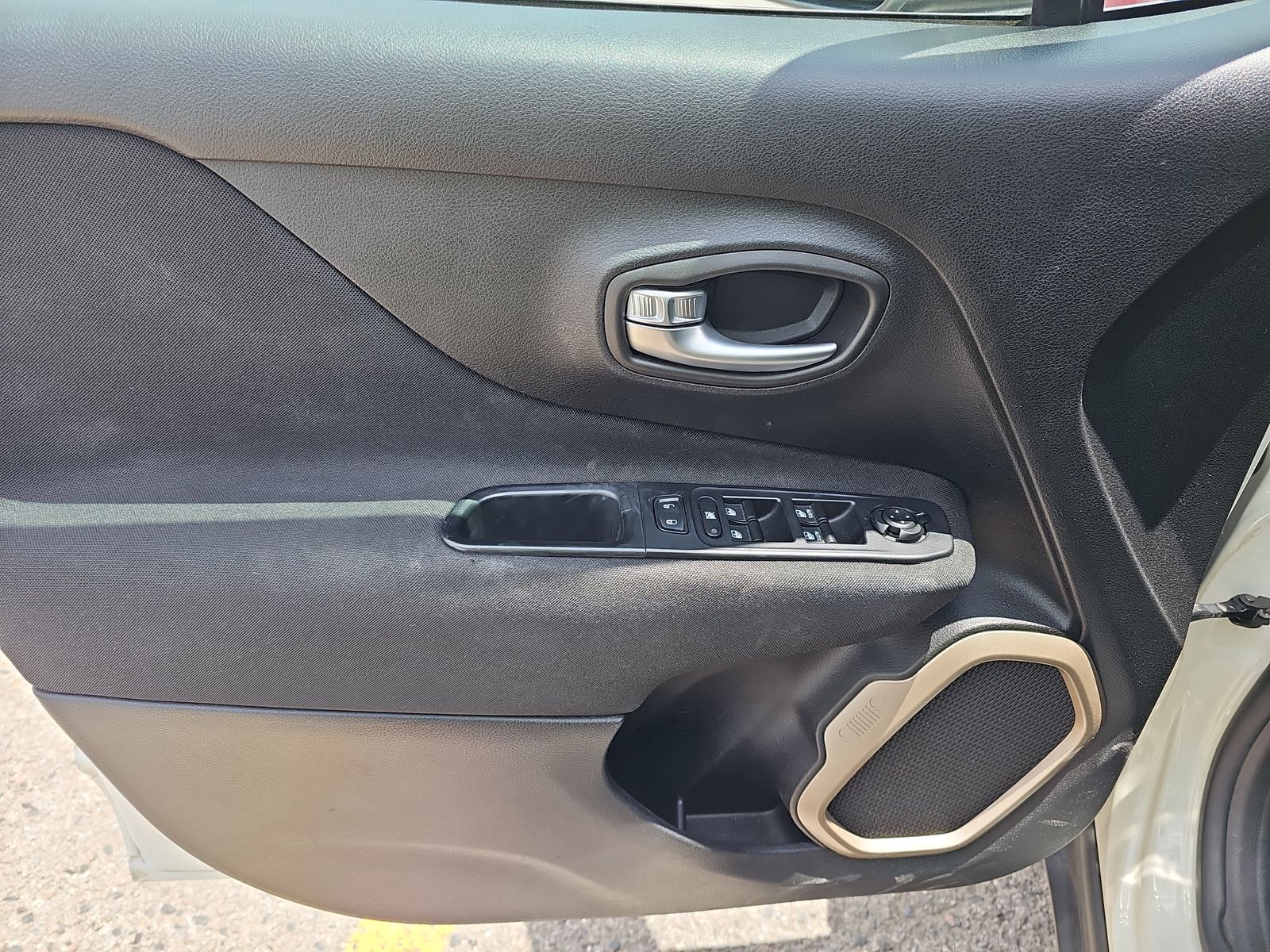 2017 Jeep Renegade Latitude FWD