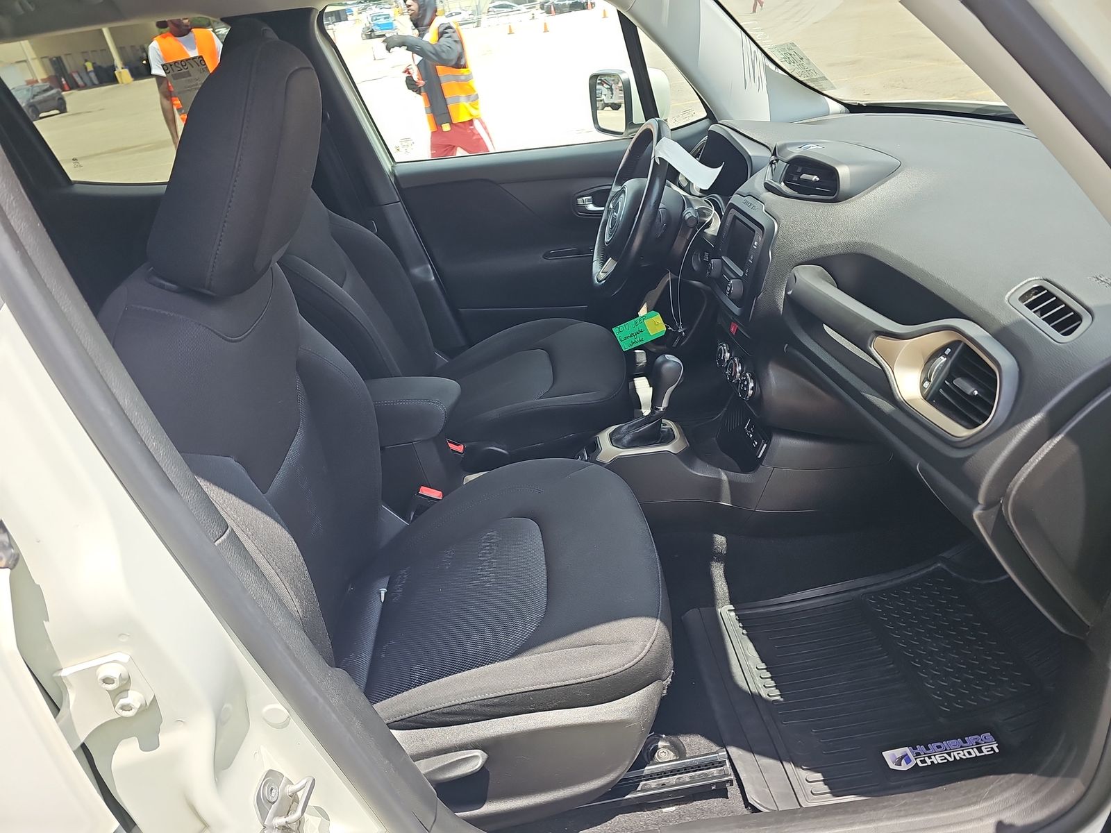 2017 Jeep Renegade Latitude FWD