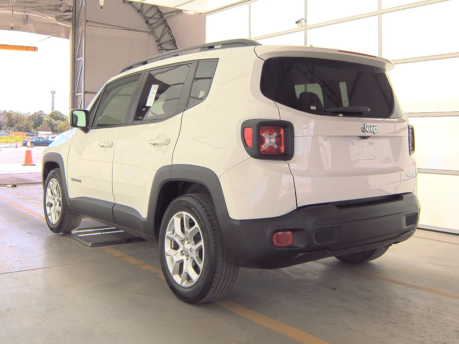 2017 Jeep Renegade Latitude FWD