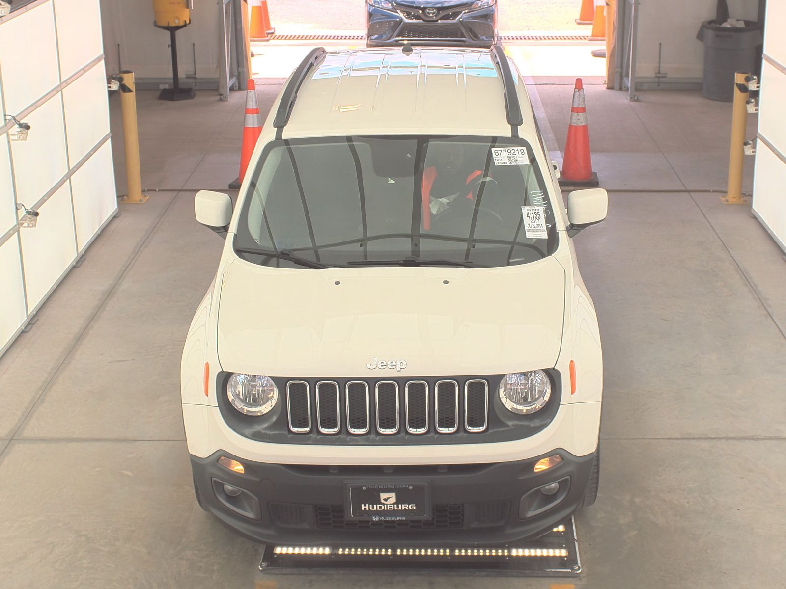2017 Jeep Renegade Latitude FWD