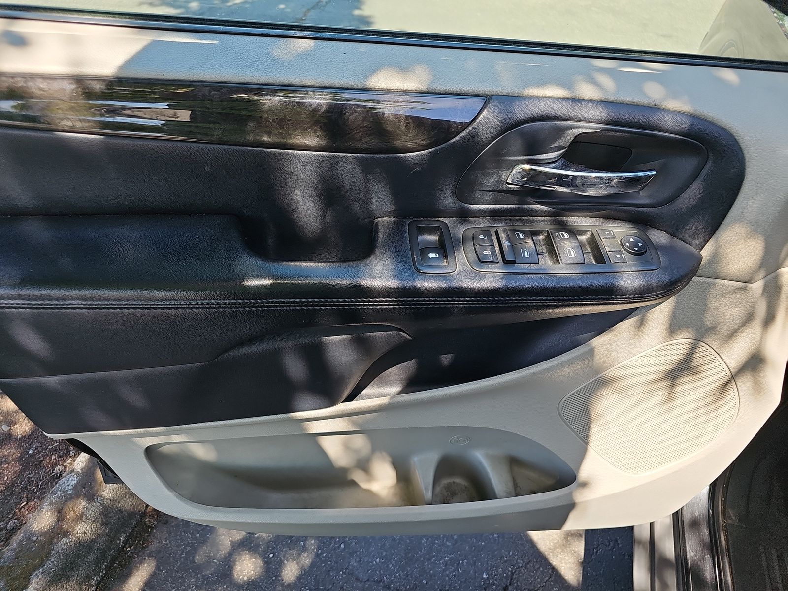 2012 Dodge Grand Caravan SXT FWD