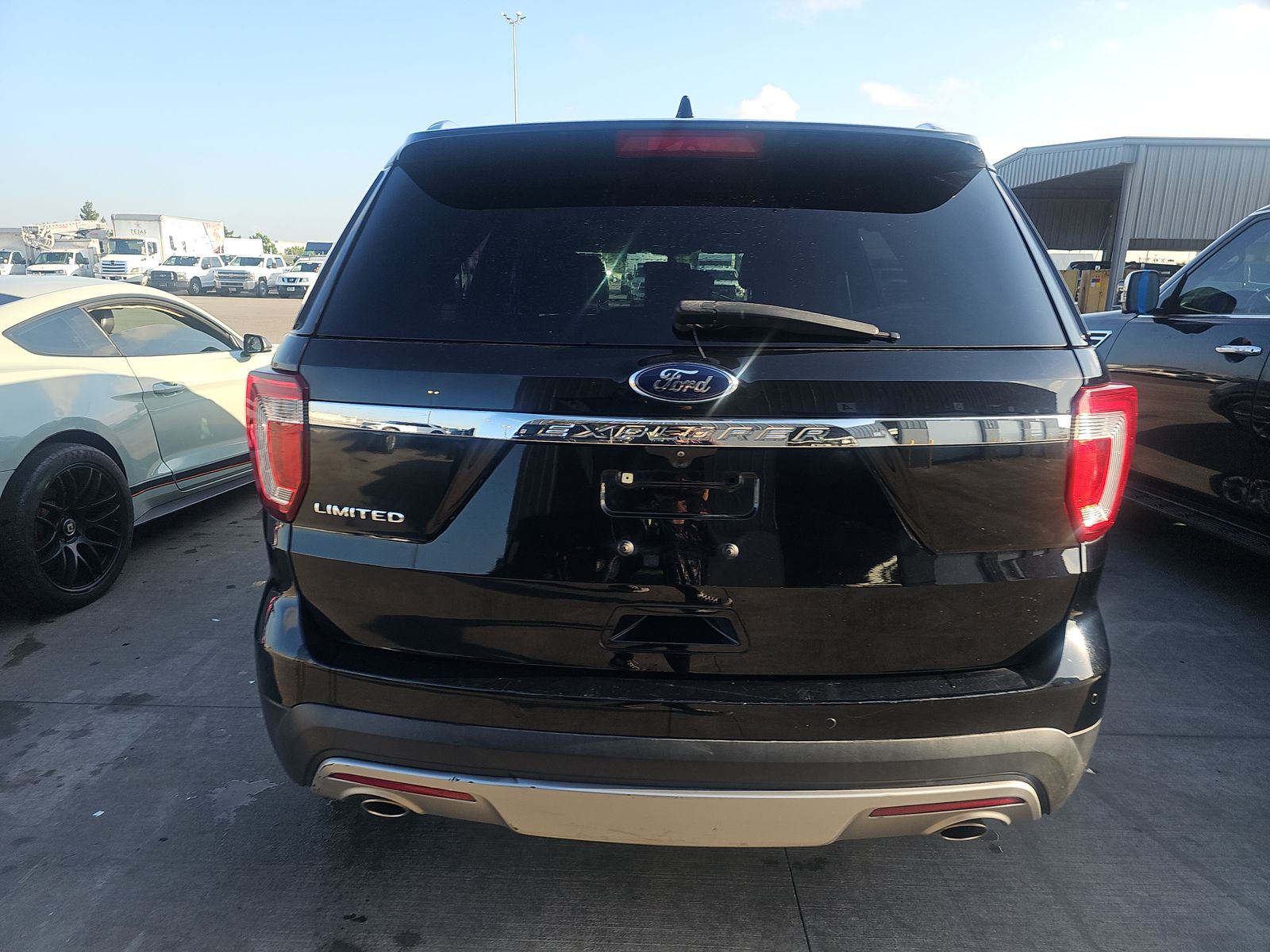 2017 Ford Explorer Limited FWD