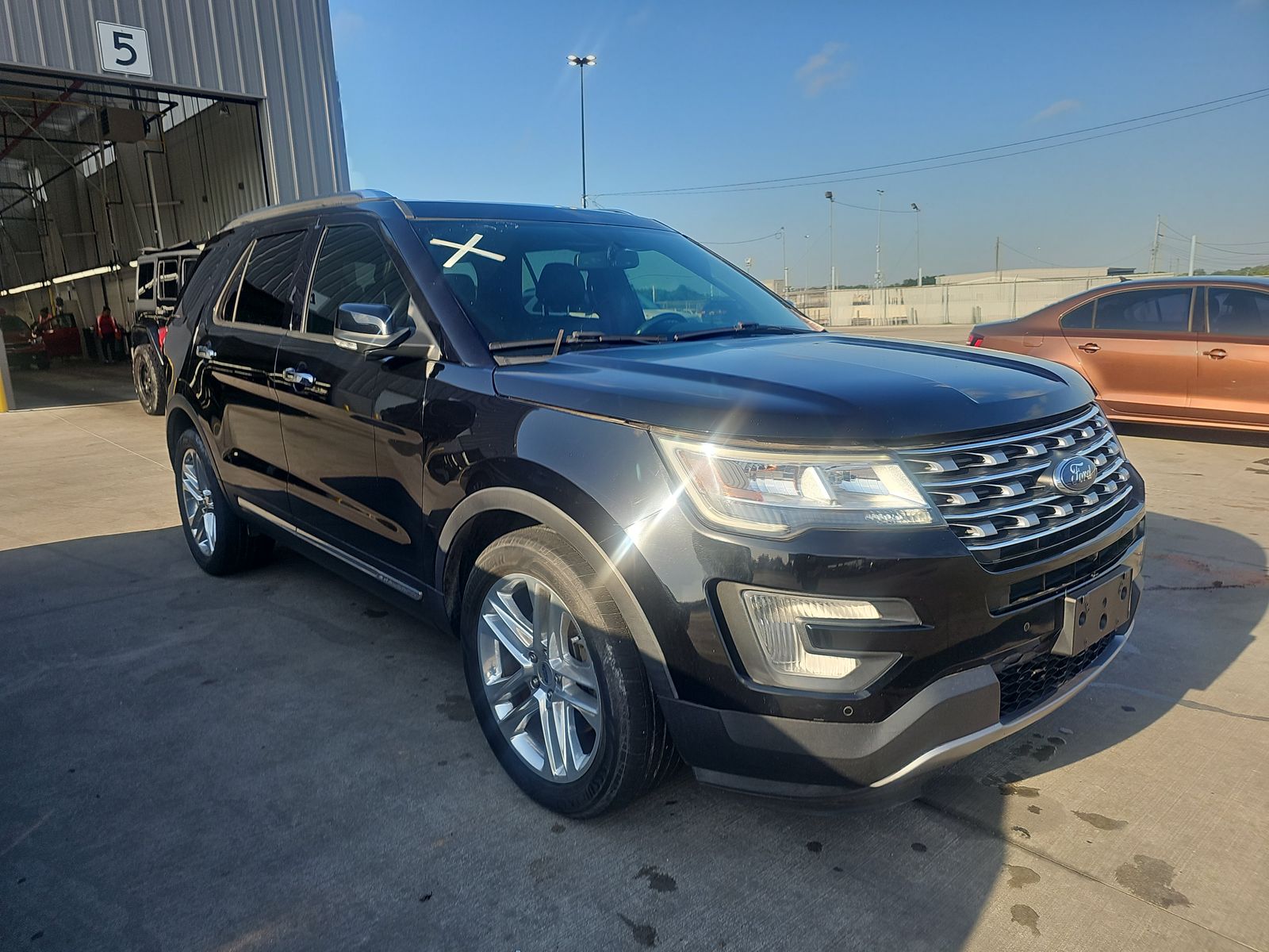 2017 Ford Explorer Limited FWD